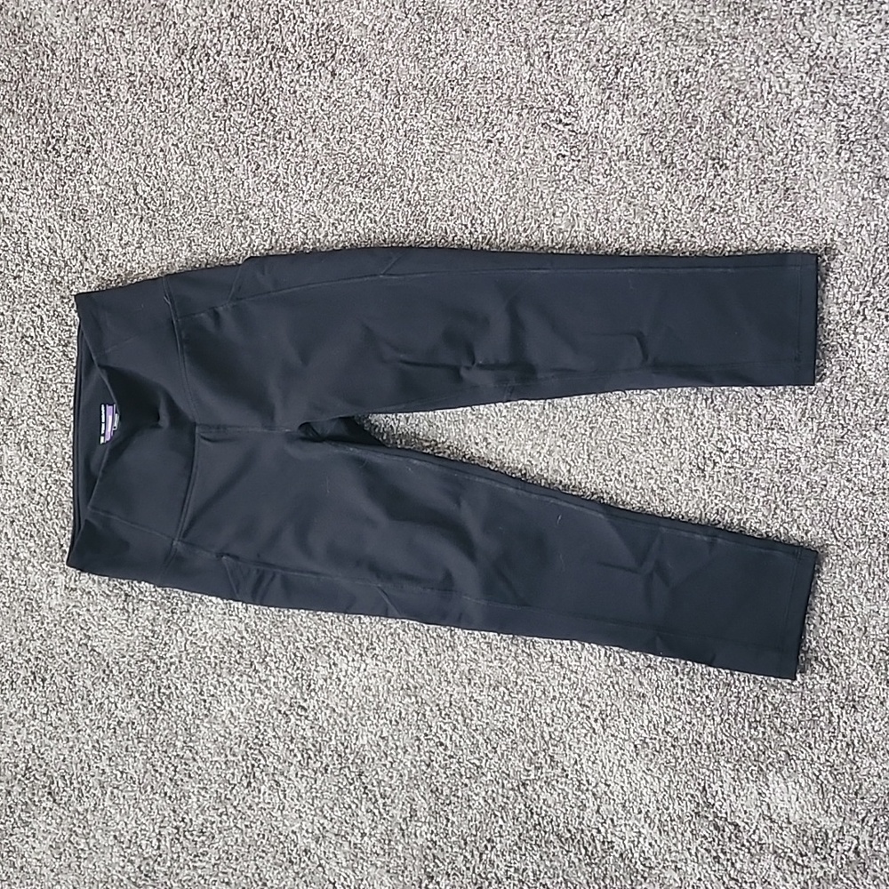 Athletic capris for gym workout
